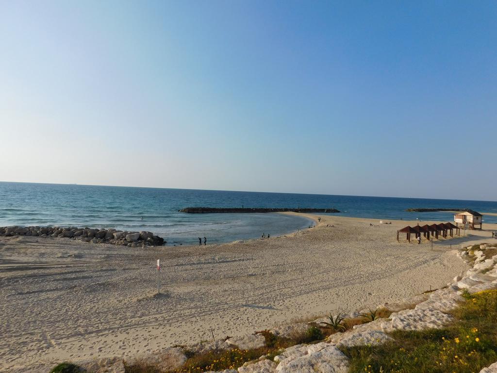 Sunrise Apartment Asjkelon Buitenkant foto